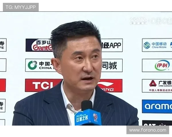 上海篮球队的控制体系与战术解析:提升团队协作与比赛效率的关键策略 上海篮球队的控制体系与战术解析:提升团队协作与比赛效率的关键策略